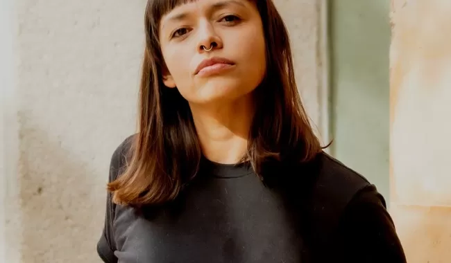 Sara Pinedo recibe el Premio Bellas Artes Perla Szuchmacher 2025 por su obra Mala