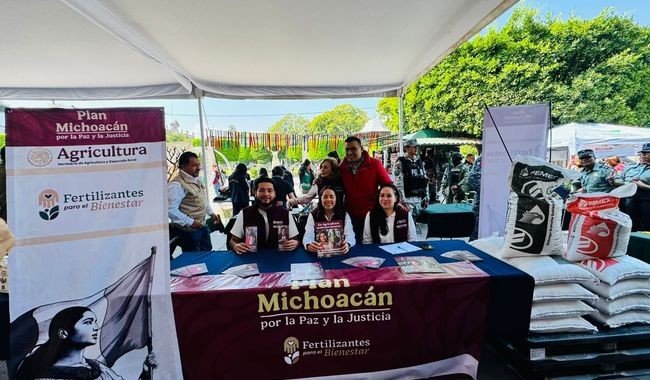 AGRICULTURA atiende a 703 personas en Feria para el Bienestar de Morelia como parte del Plan Michoacán