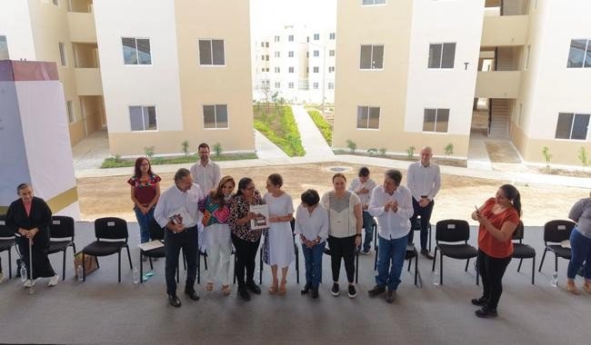 Entregan 225 viviendas nuevas en Playa del Carmen como parte del Programa de Vivienda para el Bienestar