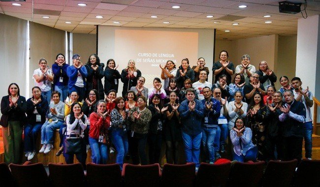 ISSSTE impulsa inclusión de personas sordas con programa INCLUISSSTE en marco del Día Nacional