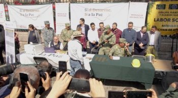 Catrinas de barro de Capula llegan a Liverpool en línea con garantía de precio justo para artesanos