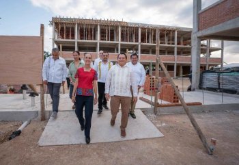 Presidenta Sheinbaum y Gobernador Díaz Mena supervisan obras educativas y ramales del Tren Maya en Yucatán