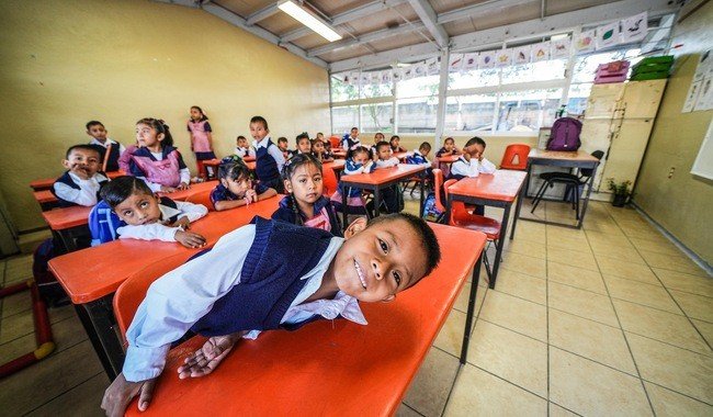 Beca Universal Rita Cetina incrementa 58.2% su cobertura con inversión histórica de 75 mil millones de pesos