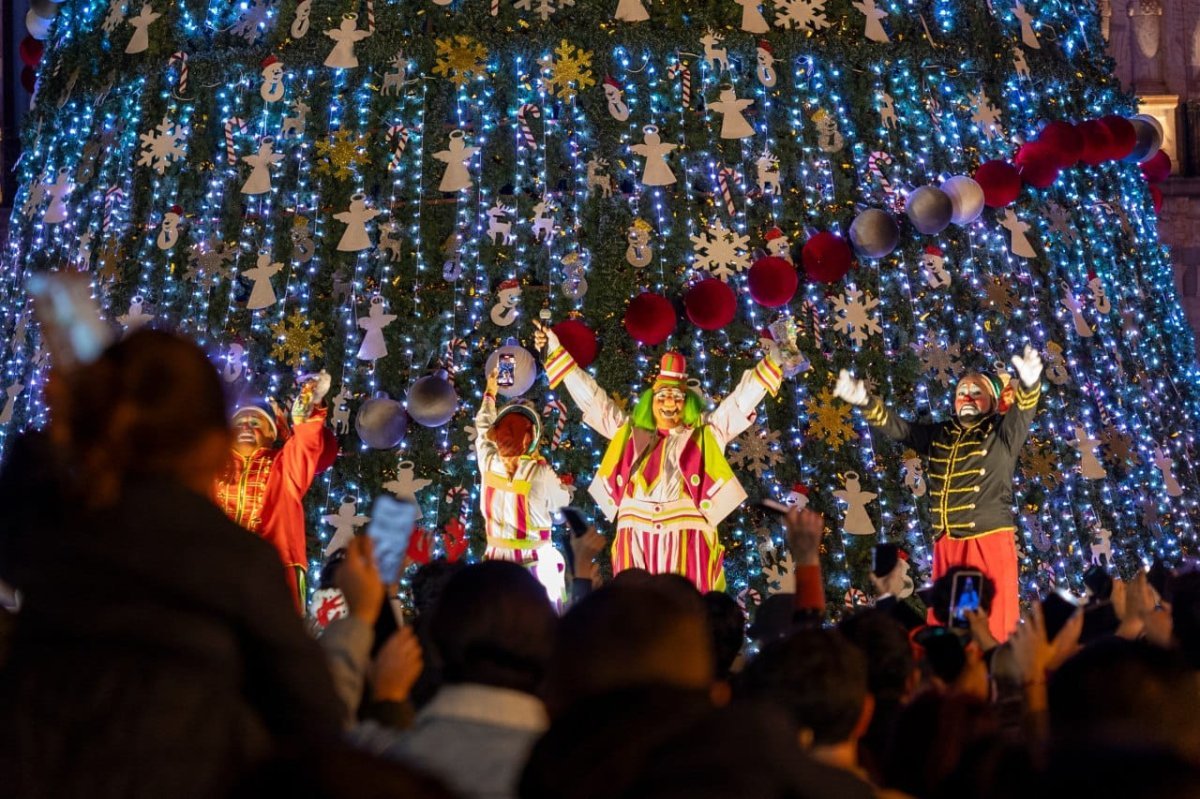 Inaugura Gobernador David Monreal Festival de Luces Zacatecas 2025 en Centro Histórico