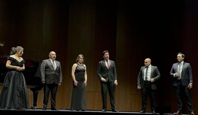 Concierto Navidad con el Estudio de la Ópera de Bellas Artes explorará la dualidad melancólica y festiva de la temporada