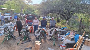 Gobierno entrega 4.8 toneladas de maíz y frijol a 120 familias indígenas en Madera