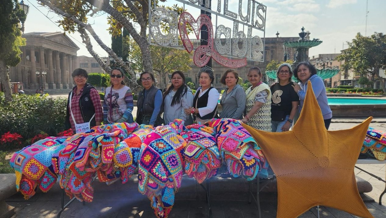 San Luis Capital celebra el encendido del Árbol Monumental y arranca su temporada navideña