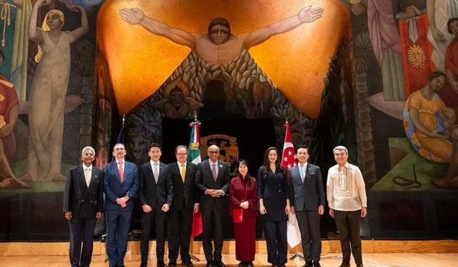 Inauguran exposición 'El Galeón de Acapulco-Manila. Somos Pacífico' en el Colegio de San Ildefonso