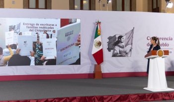 Entregan escrituras a 354 familias reubicadas del Chiquihuite; viviendas cuentan con todos los servicios