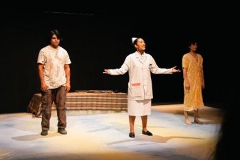 UNAY presenta 'El ruido de los huesos que crujen' para reflexionar sobre infancias en guerra