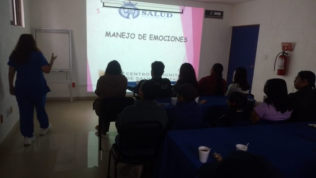 CECOSAMA La Joya reconoce labor de voluntarios y promotores en salud mental y prevención de adicciones