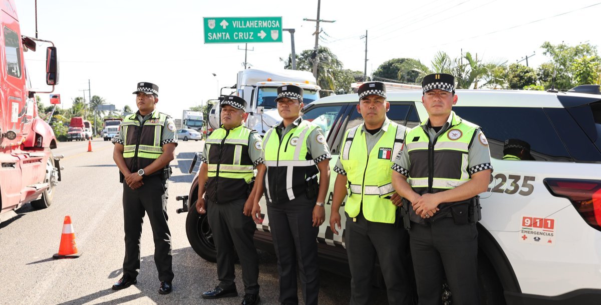 Gobernador de Tabasco asiste a Primer Informe de Gobierno en Balancán, destaca inversión municipal