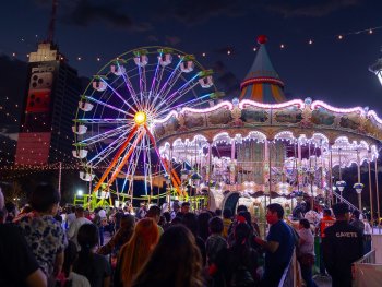 Encendido de la Macro Navidad 2025 ilumina el corazón de Nuevo León