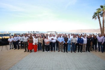 Gobierno de BCS entrega 49 unidades vehiculares y transporte escolar para reforzar servicios públicos