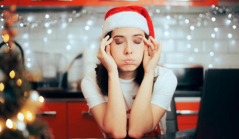 Ansiedad navideña: especialistas explican por qué esta temporada puede generar estrés y malestar emocional
