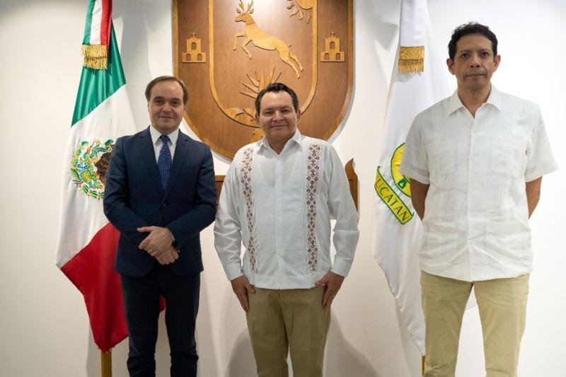Alfonso Scarano asume como nuevo director de la Orquesta Sinfónica de Yucatán