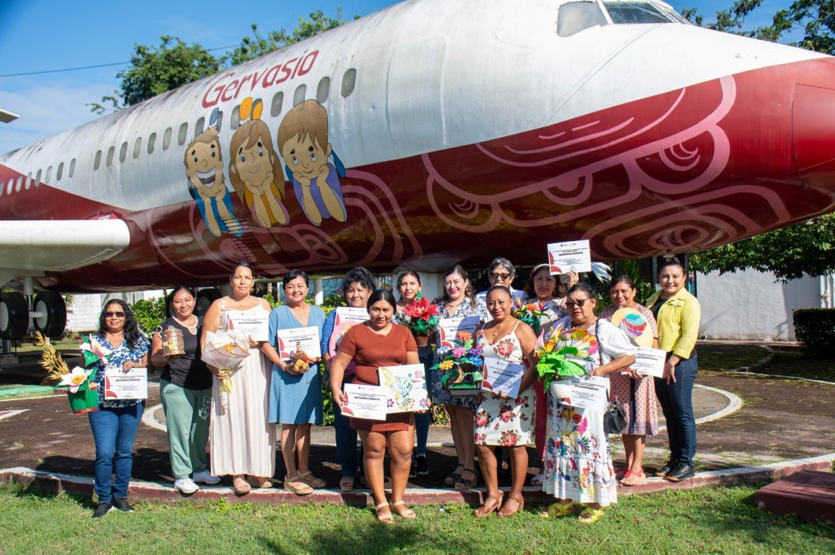 Clausura la FPMC talleres gratuitos que impulsan el empoderamiento económico de mujeres cozumeleñas