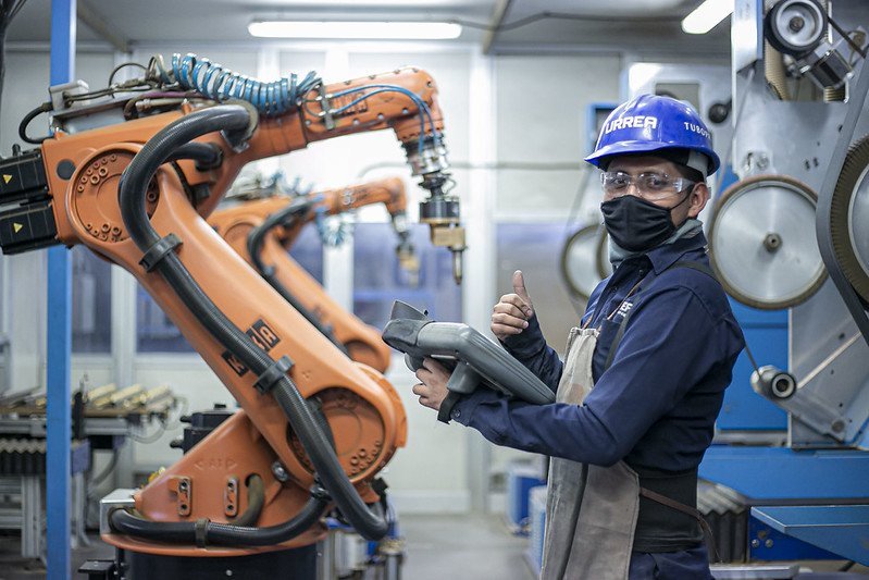 Jalisco aporta uno de cada cinco empleos formales en noviembre y suma 48 mil plazas en el año