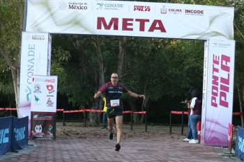 Colimenses participan con entusiasmo en la segunda carrera 'Ponte Pila' en el parque La Campana