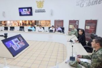 Gobernadora Evelyn Salgado preside Mesa de Coordinación para la Paz y afina estrategia de seguridad para temporada vacacional