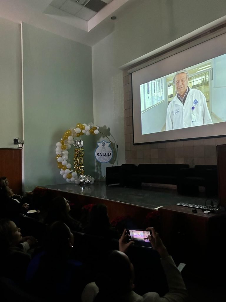 Secretaría de Salud de Guanajuato reconoce a personal con hasta 40 años de servicio en León