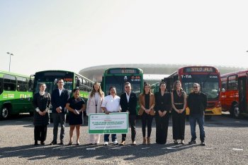 Jalisco incorpora 100 camiones Mercedes Benz para modernizar el transporte público del AMG