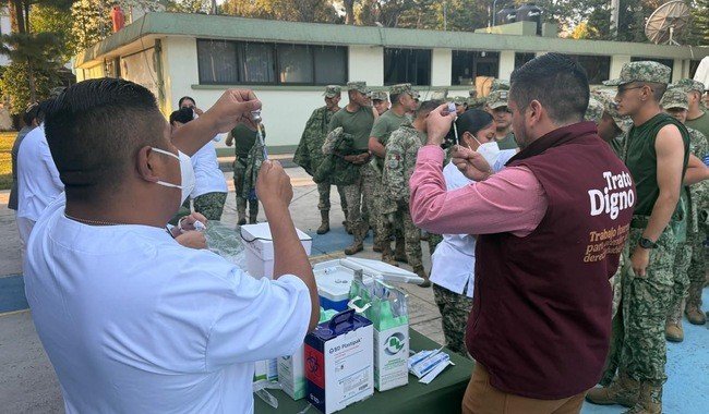 ISSSTE aplicará más de 2 millones de vacunas en Campaña de Temporada Invernal 2025-2026