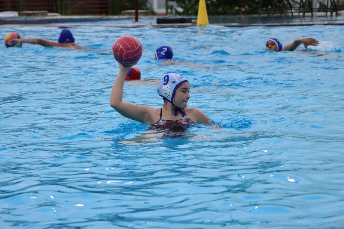 Cumplen atletas quintanarroenses con sus clasificatorios estatales con miras a la Olimpiada Nacional CONADE 2026