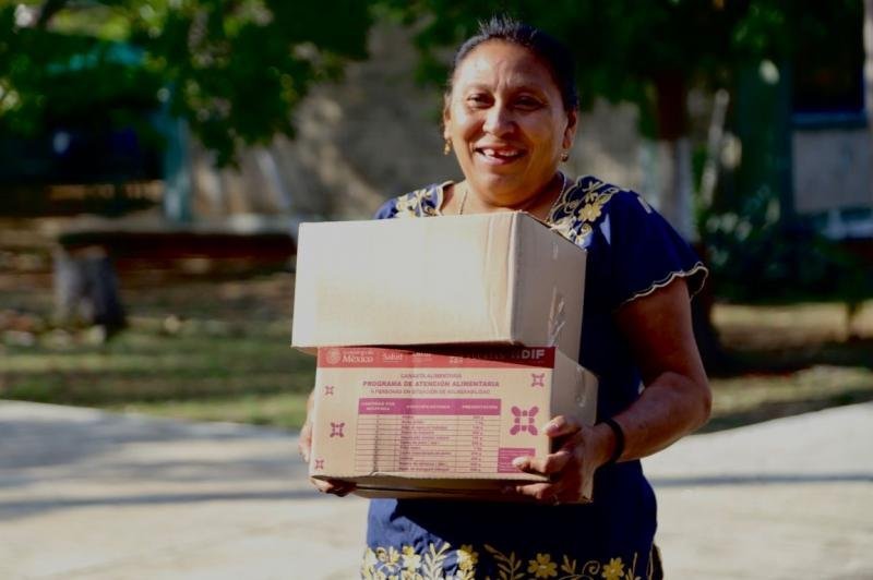 DIF Yucat&aacute;n refuerza la atenci&oacute;n a personas en situaci&oacute;n de vulnerabilidad con m&aacute;s de 338 mil canastas alimentarias y apoyos econ&oacute;micos durante 2025