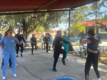 Acreditan Grupo de Ayuda Mutua 'Perlas de Vida' en Santiago Maravatío, Guanajuato