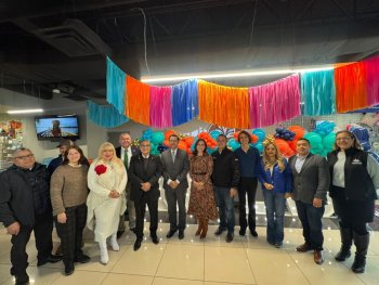 Inauguran tienda de artesanías queretanas 'Querétaro en Laredo Texas' como parte de la Caravana del Migrante 2025