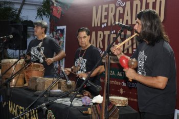 Mercadito Artesanal 2025 en Colima ofrece productos locales y presentaciones artísticas navideñas