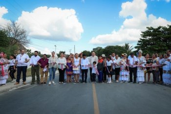 Tras 20 años, Sahcabá y Xocchel recuperan una carretera segura con inversión estatal