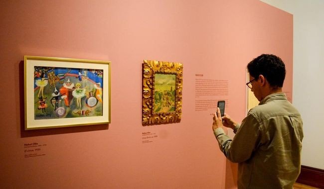 Exposici&oacute;n 'Circo. Fascinaci&oacute;n popular' en el MUNAL re&uacute;ne 133 obras de arte sobre el universo circense