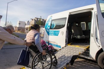 Gobierno mantiene servicio de transporte adaptado en vacaciones con ajustes temporales