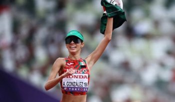 Alegna González culmina 2025 con subcampeonato mundial y doble galardón deportivo