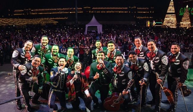 Secretar&iacute;a de Cultura presenta 'M&eacute;xico Canta por la paz' en el Z&oacute;calo con mariachi y talento binacional