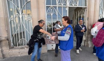 Gobierno entrega más de 100 apoyos alimentarios a familias de pacientes hospitalizados en Chihuahua