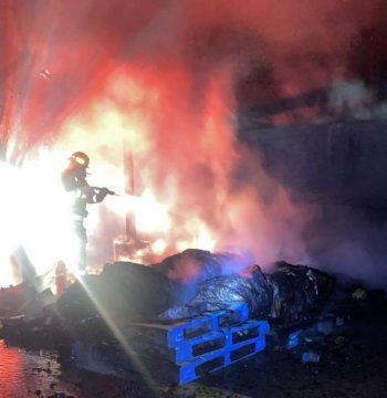 Protección Civil de Colima atiende 35 accidentes y 21 incendios en un solo día