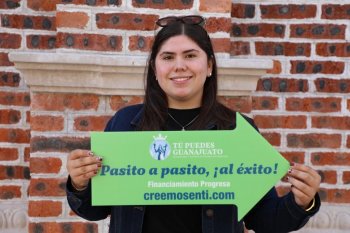 Entregan apoyo 'Creemos en ti' a emprendedoras y emprendedores de Pénjamo