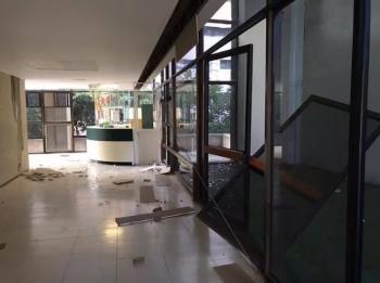 Autoridades descartan daños estructurales en Hospital La Raza y Metro Chabacano tras sismo en CDMX