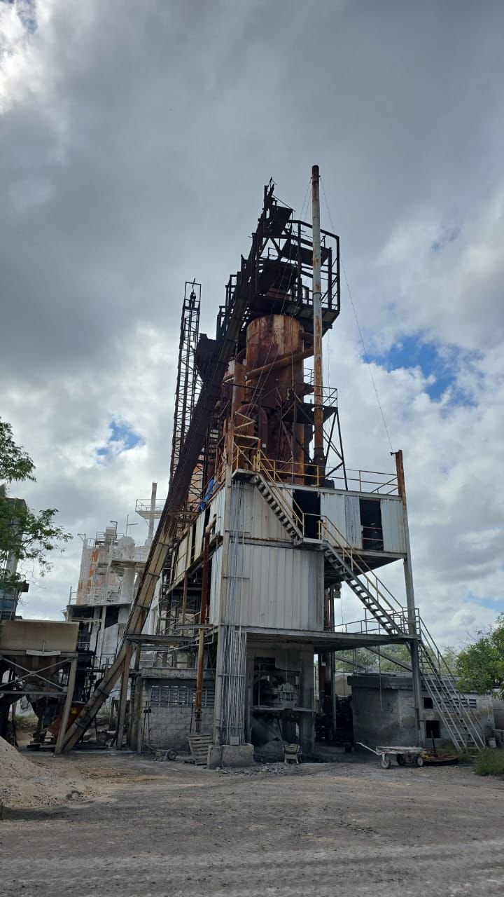 Gobierno del Estado logra cese total de operaciones de calera en Cholul tras denuncia ciudadana