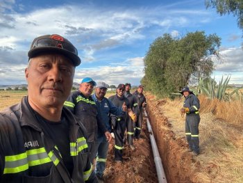 JIAPAZ construye línea de conducción para incorporar nuevo pozo Los Pancheros 2