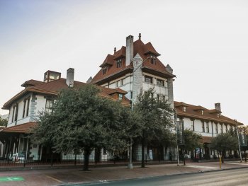 Casa de la Cultura de Nuevo León inicia 2026 con amplia oferta de actividades gratuitas para adultos