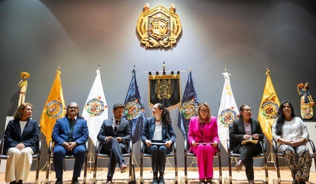 Gobierno de M&eacute;xico y Universidad Michoacana firman convenio con UNESCO para construir paz desde la cultura