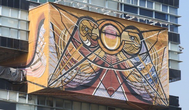 Concluye intervenci&oacute;n de conservaci&oacute;n del mural 'Nuevo s&iacute;mbolo universitario' de Siqueiros en la UNAM