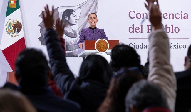Gobierno federal anuncia credencializaci&oacute;n universal de salud con inversi&oacute;n de 3,500 mdp