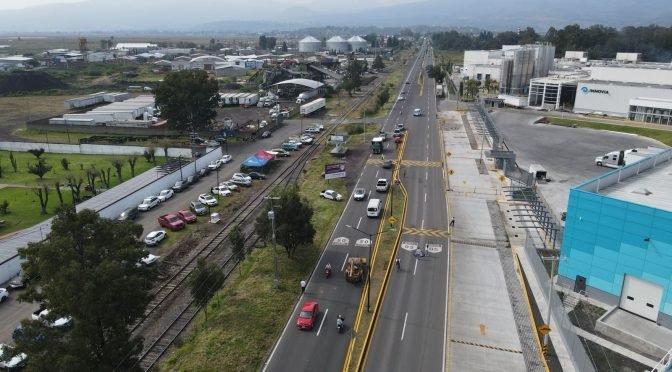 Michoac&aacute;n rehabilita 1,800 km de caminos con visi&oacute;n en movilidad y desarrollo integral