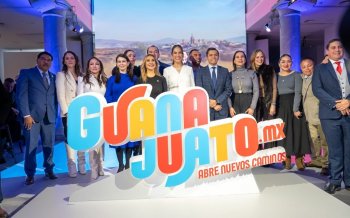 Gobernadora Libia Dennise lanza marca turística de Guanajuato y honra a José Alfredo Jiménez en gira por Madrid