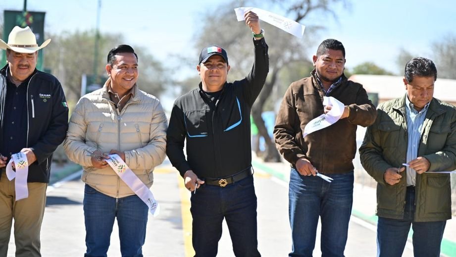 Gobernador Gallardo entrega modernas calles en Pardo, Villa de Reyes, con inversi&oacute;n millonaria